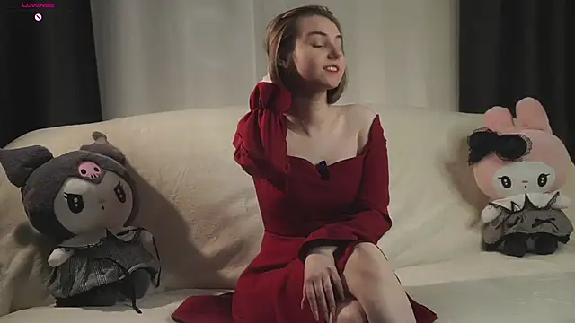 MeghanElson online show from February 14, 2026, 1:52 pm