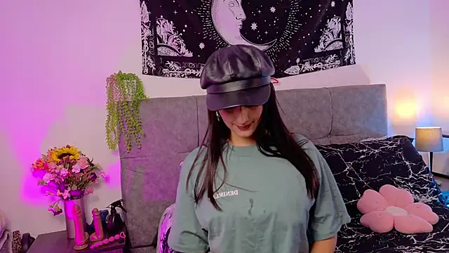 Snapshot of LexieandNate chatting on March 20, 2026, 1:10 am LexieandNate online show from March 20, 2026, 1:10 am