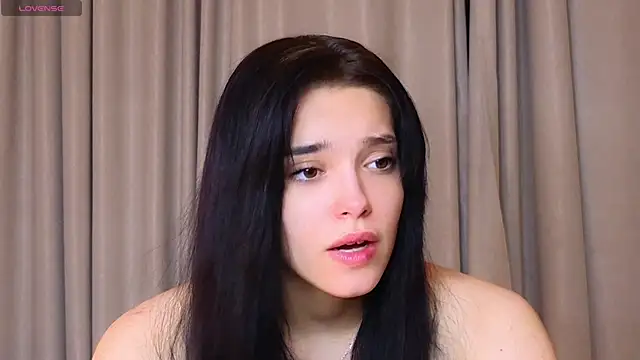 Snapshot of WildaBendell chatting on February 12, 2025, 7:45 pm WildaBendell online show from February 12, 2025, 7:45 pm