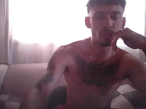 Snapshot of jonypijon222 chatting on January 12, 2025, 6:05 pm jonypijon222 online show from January 12, 2025, 6:05 pm