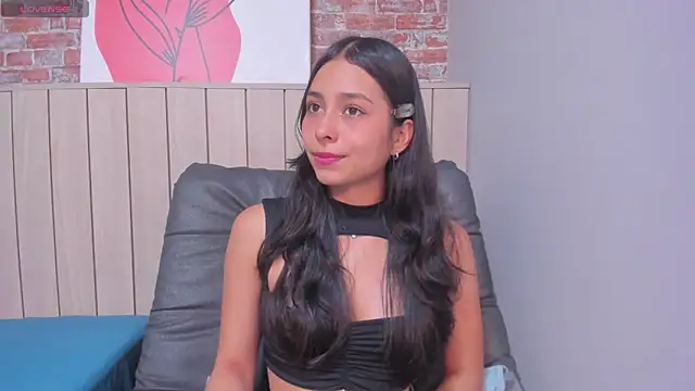 SophieBenson online show from February 26, 2025, 12:47 pm