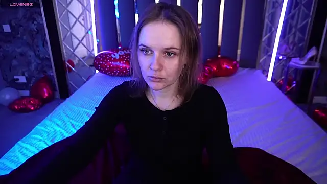 MaribelRiverr  online show from February 22, 2026, 6:57 am