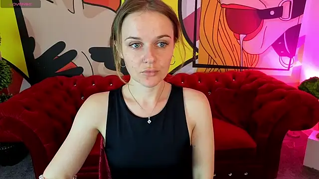 MaribelRiverr  online show from June 8, 2026, 5:41 am