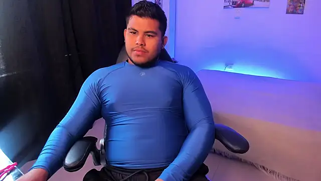 Snapshot of Camilo_caballero chatting on March 12, 2025, 2:01 pm Camilo caballero online show from March 12, 2025, 2:01 pm