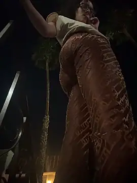 Honeydipp73 online show from March 20, 2026, 8:41 am