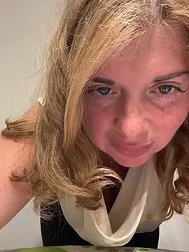 Lombada online show from May 5, 2026, 8:28 pm