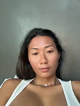 thai-dreamgirl online show from August 9, 2026, 12:34 am