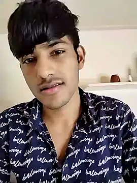 kingkartik7 online show from January 6, 2025, 9:41 am