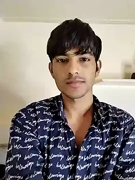 kingkartik7 online show from January 7, 2025, 2:42 am