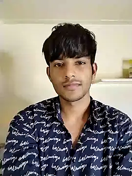 kingkartik7 online show from January 8, 2025, 7:34 pm
