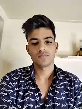 kingkartik7 online show from January 23, 2025, 7:07 pm