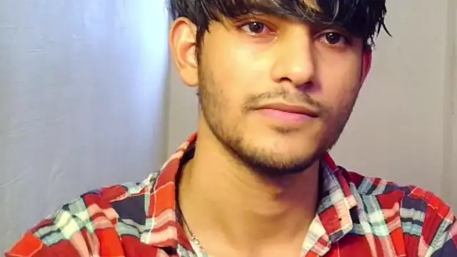 kingkartik7 online show from November 25, 2025, 9:09 am