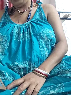 miss-Riy online show from May 8, 2026, 5:18 pm