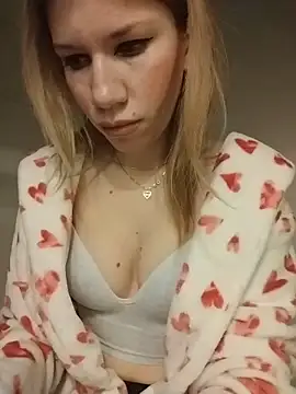 EvaRush online show from February 24, 2026, 6:50 pm