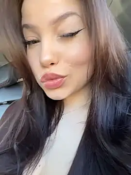 Chloe  Moon online show from May 2, 2026, 2:00 pm