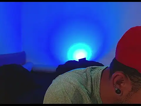 tylor boy online show from May 14, 2026, 3:13 am