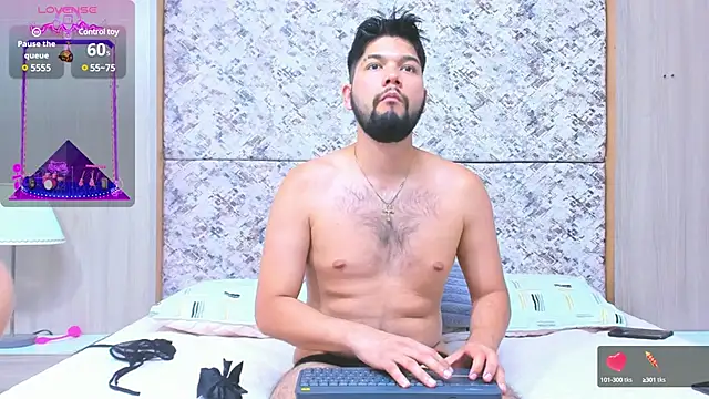 dafne hada online show from January 22, 2025, 8:28 pm