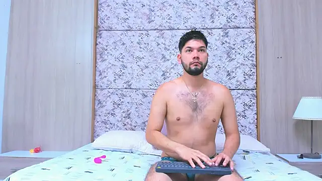 dafne hada online show from February 1, 2025, 3:50 pm