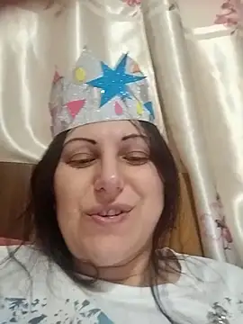 LyxBabyLove online show from February 3, 2025, 6:07 pm