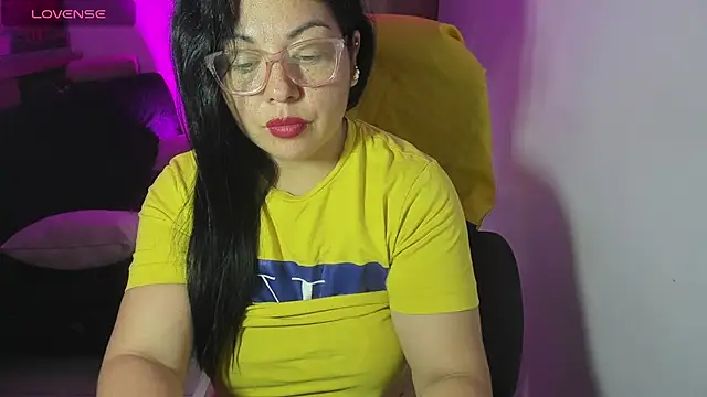 jessicarabbit 1 online show from June 21, 2026, 6:21 pm