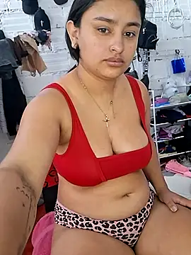 Snapshot of sariitha_sw chatting on July 6, 2026, 2:25 pm sariitha sw online show from July 6, 2026, 2:25 pm
