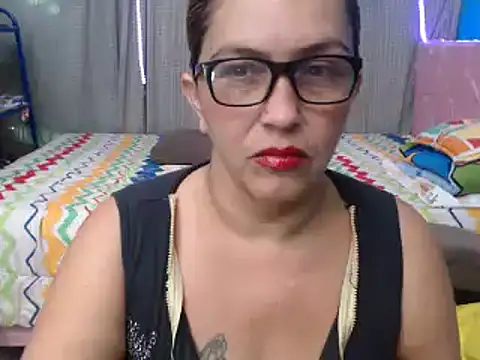 mom son dirty online show from December 5, 2024, 3:06 pm