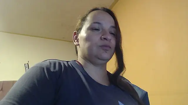 Miaabrownnn online show from February 10, 2025, 9:15 pm