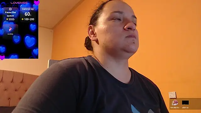 Miaabrownnn online show from March 4, 2025, 6:39 pm