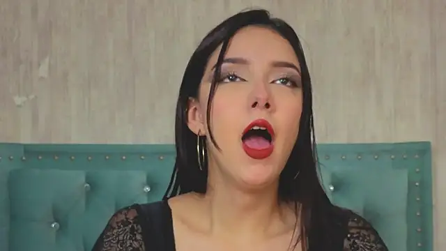 Marcelaa fox online show from September 17, 2025, 8:10 pm