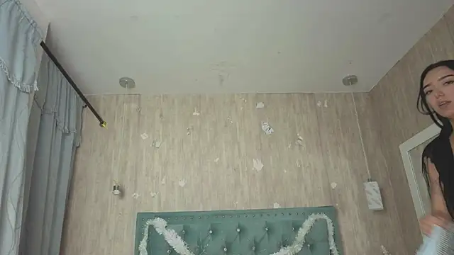 Marcelaa fox online show from December 5, 2025, 8:16 pm