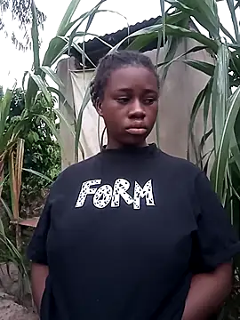 Snapshot of Sassy_boobs21 chatting on March 24, 2026, 4:06 am Sassy boobs21 online show from March 24, 2026, 4:06 am