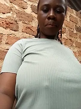 Snapshot of Sassy_boobs21 chatting on June 28, 2026, 10:54 am Sassy boobs21 online show from June 28, 2026, 10:54 am