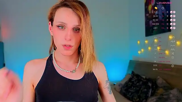 Snapshot of _yourFoxy_ chatting on May 15, 2026, 3:19 pm yourFoxy online show from May 15, 2026, 3:19 pm
