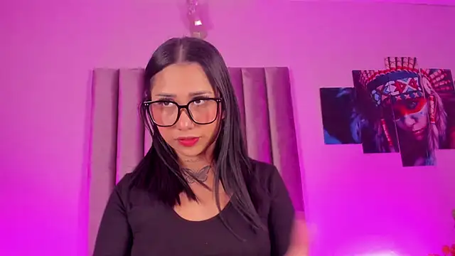 Isabella Flowers online show from April 24, 2026, 6:05 am
