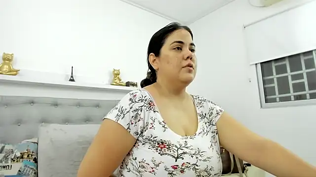 Snapshot of Dalia_20 chatting on September 20, 2025, 11:50 pm Dalia 20 online show from September 20, 2025, 11:50 pm