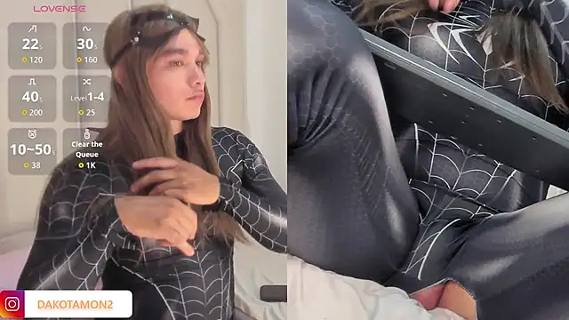 Snapshot of Dakota_Mon chatting on September 16, 2025, 8:21 pm Dakota Mon online show from September 16, 2025, 8:21 pm