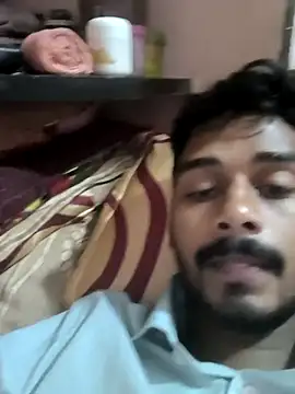 Snapshot of arppyyyxx chatting on October 25, 2025, 9:28 am arppyyyxx online show from October 25, 2025, 9:28 am