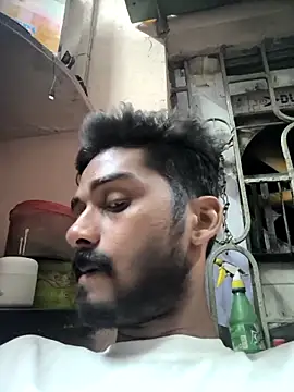 arppyyyxx online show from December 5, 2025, 7:21 pm