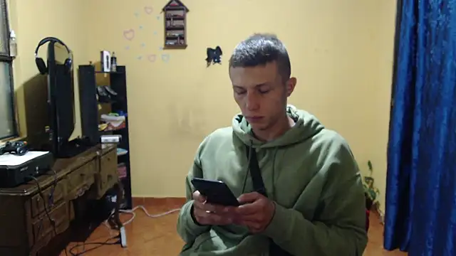 Snapshot of smith_lechosoxxx chatting on October 10, 2025, 1:59 am smith lechosoxxx online show from October 10, 2025, 1:59 am