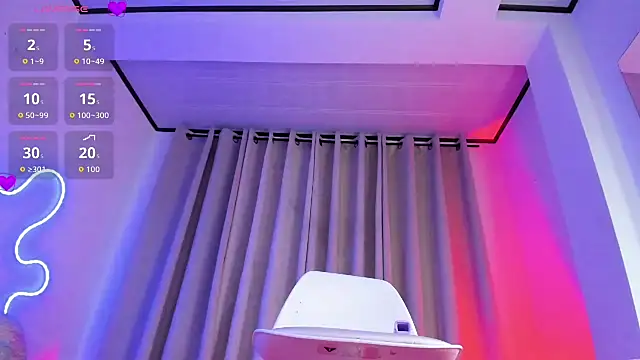 Mackensy sweett online show from February 12, 2026, 5:24 am