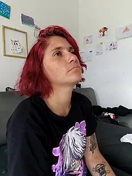 Scarlett-Leh online show from May 1, 2026, 4:22 pm