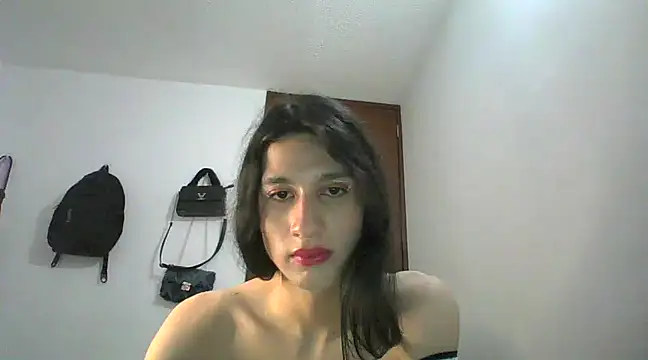 Safiro Queen online show from December 14, 2024, 2:12 am