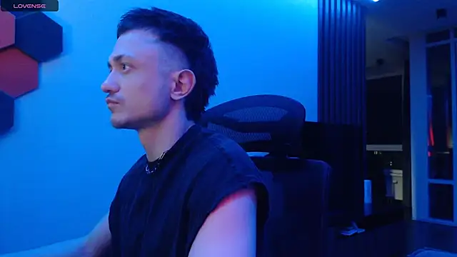 alex nash online show from September 19, 2025, 9:37 pm