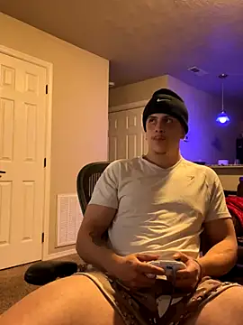 Snapshot of cumwithkash chatting on October 28, 2025, 5:22 am cumwithkash online show from October 28, 2025, 5:22 am