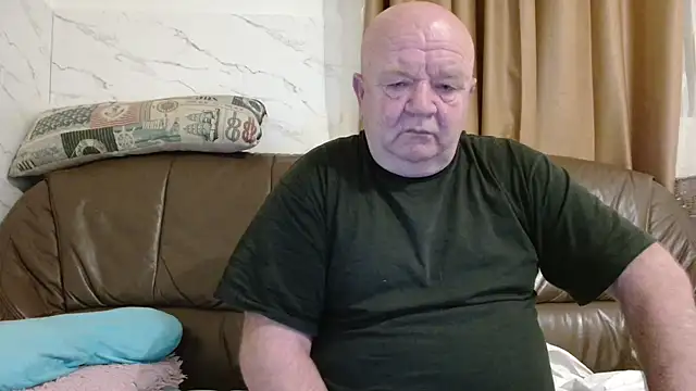 fullballs6 online show from February 23, 2026, 2:53 am