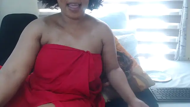 Foxybrownxx1 online show from June 29, 2026, 8:09 am