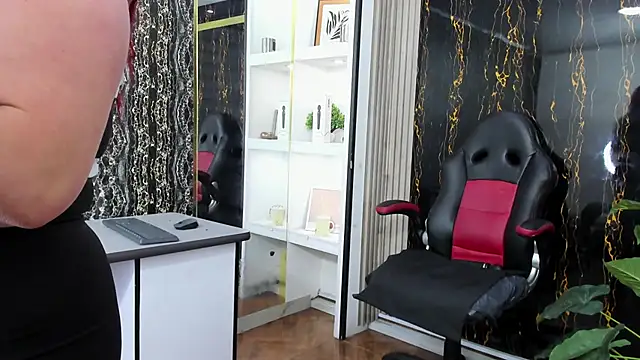 MirandaRossi online show from January 17, 2026, 3:22 am