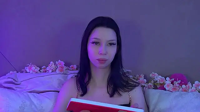 MaliaLandre online show from January 27, 2025, 10:49 am
