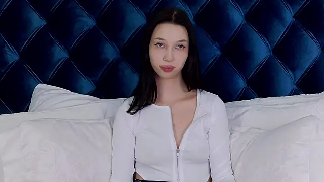 MaliaLandre online show from February 9, 2025, 1:22 am