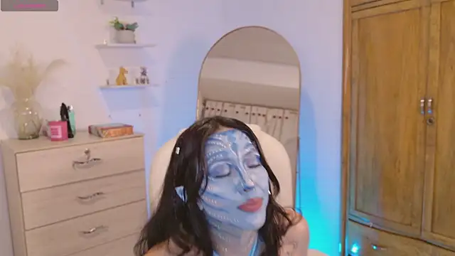 Snapshot of hairy_samantha chatting on October 31, 2025, 5:03 pm hairy samantha online show from October 31, 2025, 5:03 pm